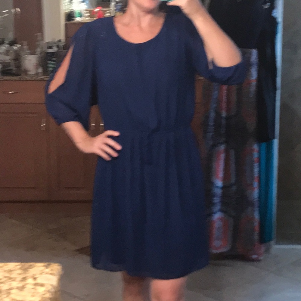 Blue 3/4 sleeve dress